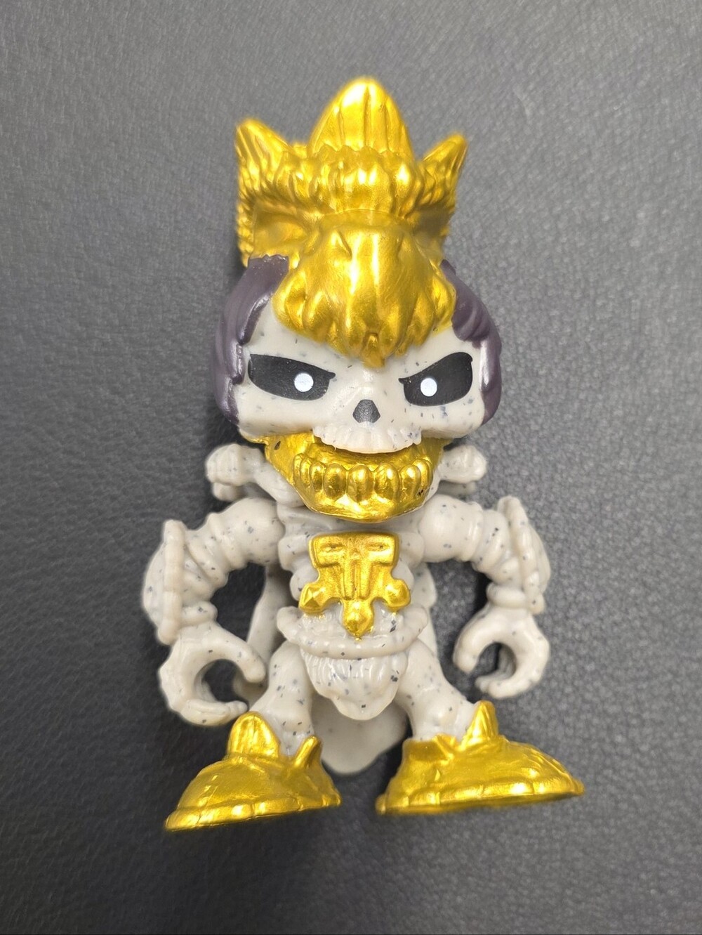 Moose Treasure X King Goldcrown King Mini Action Figure Toy Figure Jaw Skeleton